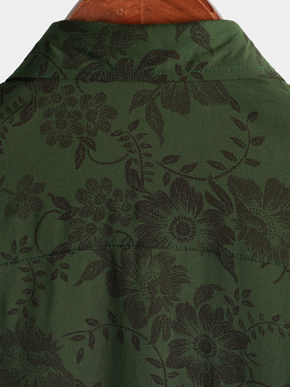Camicia da uomo a maniche corte con stampa floreale in stile anni '70