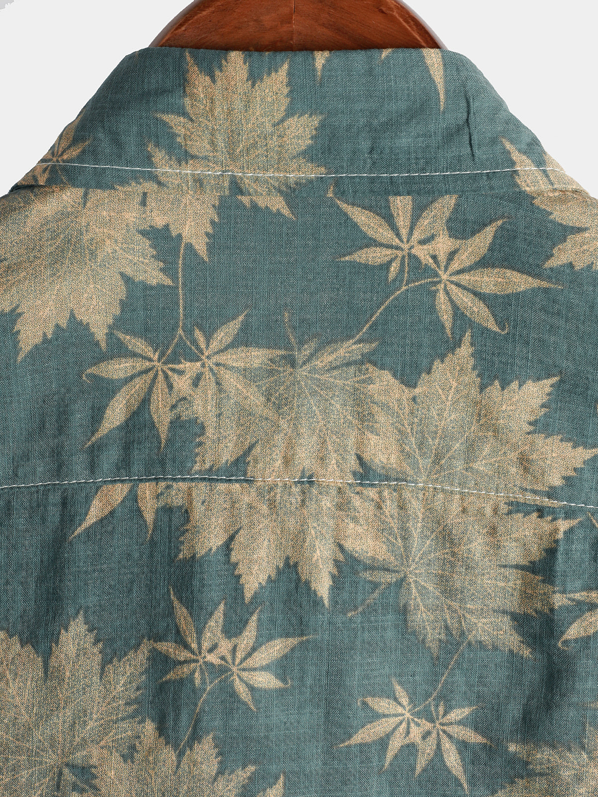 Camicia estiva in cotone da uomo con stampa a foglia d'acero