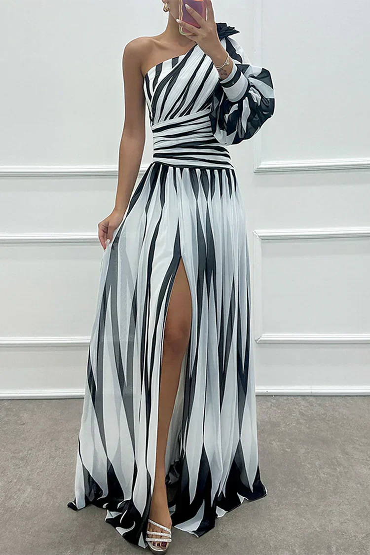 Shiloh™ | Elegante Abito Maxi a Strisce con Spalla Scoperta