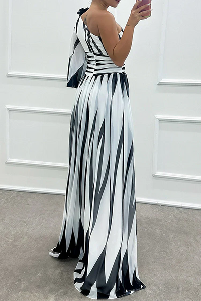 Shiloh™ | Elegante Abito Maxi a Strisce con Spalla Scoperta