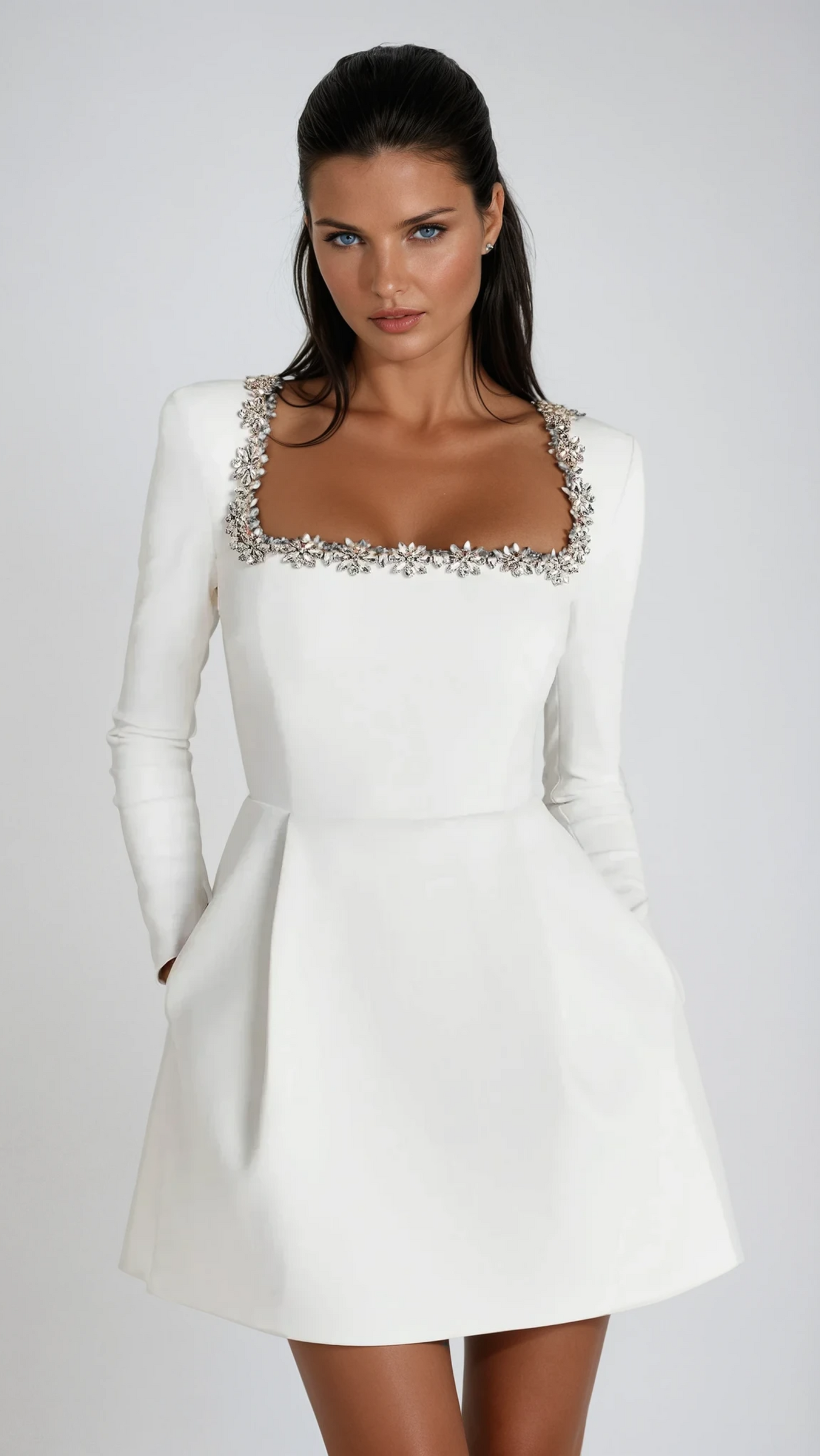 Diletta™ | Abito Mini con Maniche Lunghe