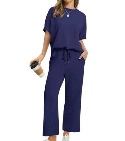 Katia | Completo due pezzi dalla silhouette moderna