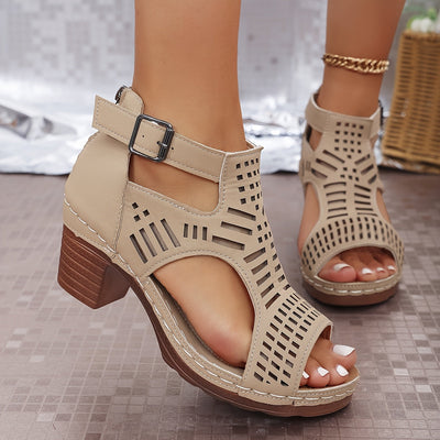 Nova™ | Sandali con Tacco a Blocco Cutout