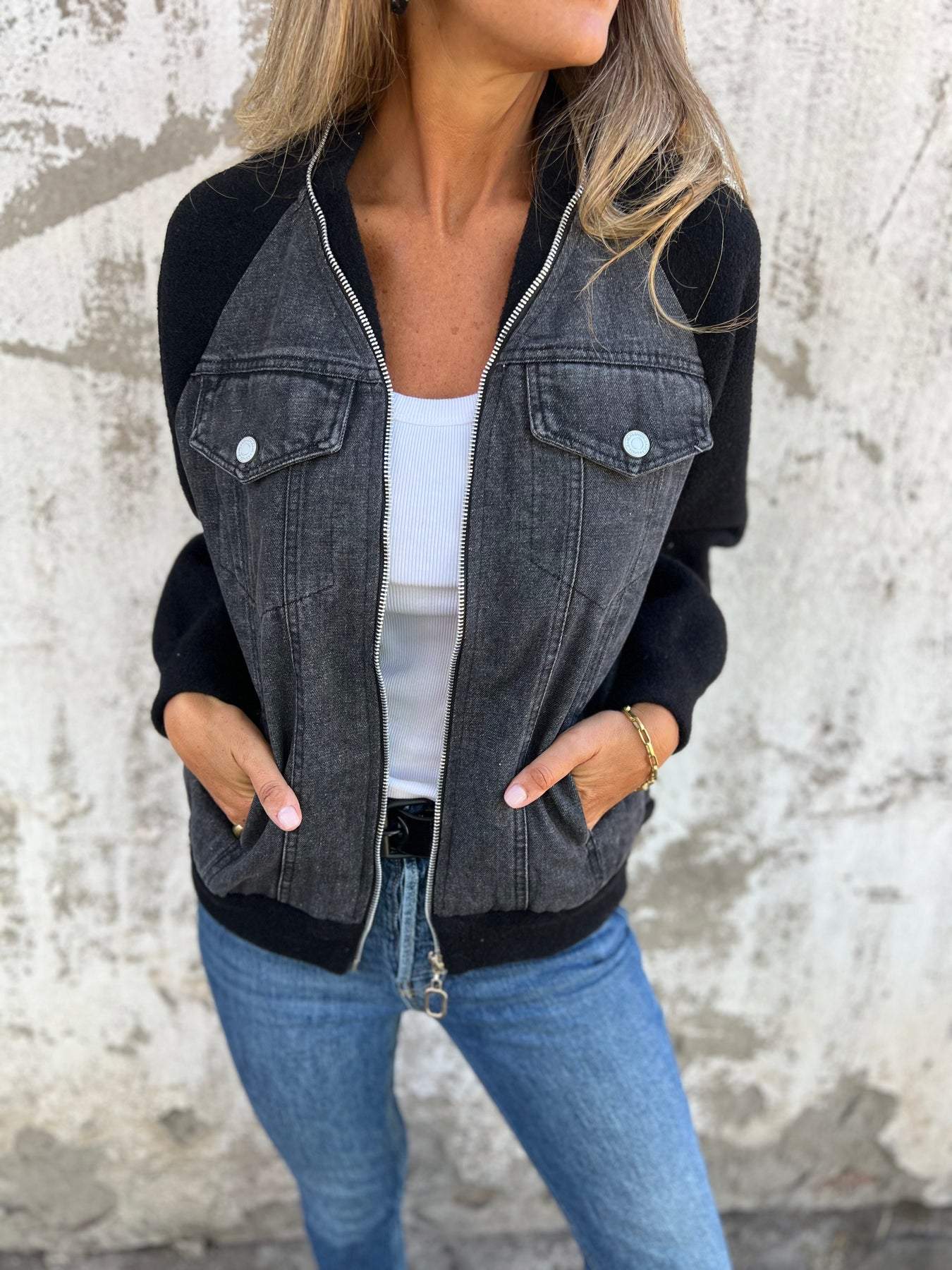 Vero Luce™ | Giacca Casual con Zip e Scollo a V