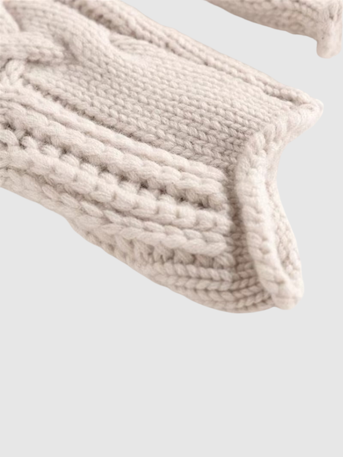 Chiara™ | Pull Torzato Elegante