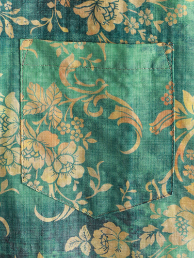 Camicia da uomo a maniche corte in cotone verde con stampa floreale