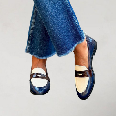 Aurora™ | Mocassini Blu Navy con Tacco Basso