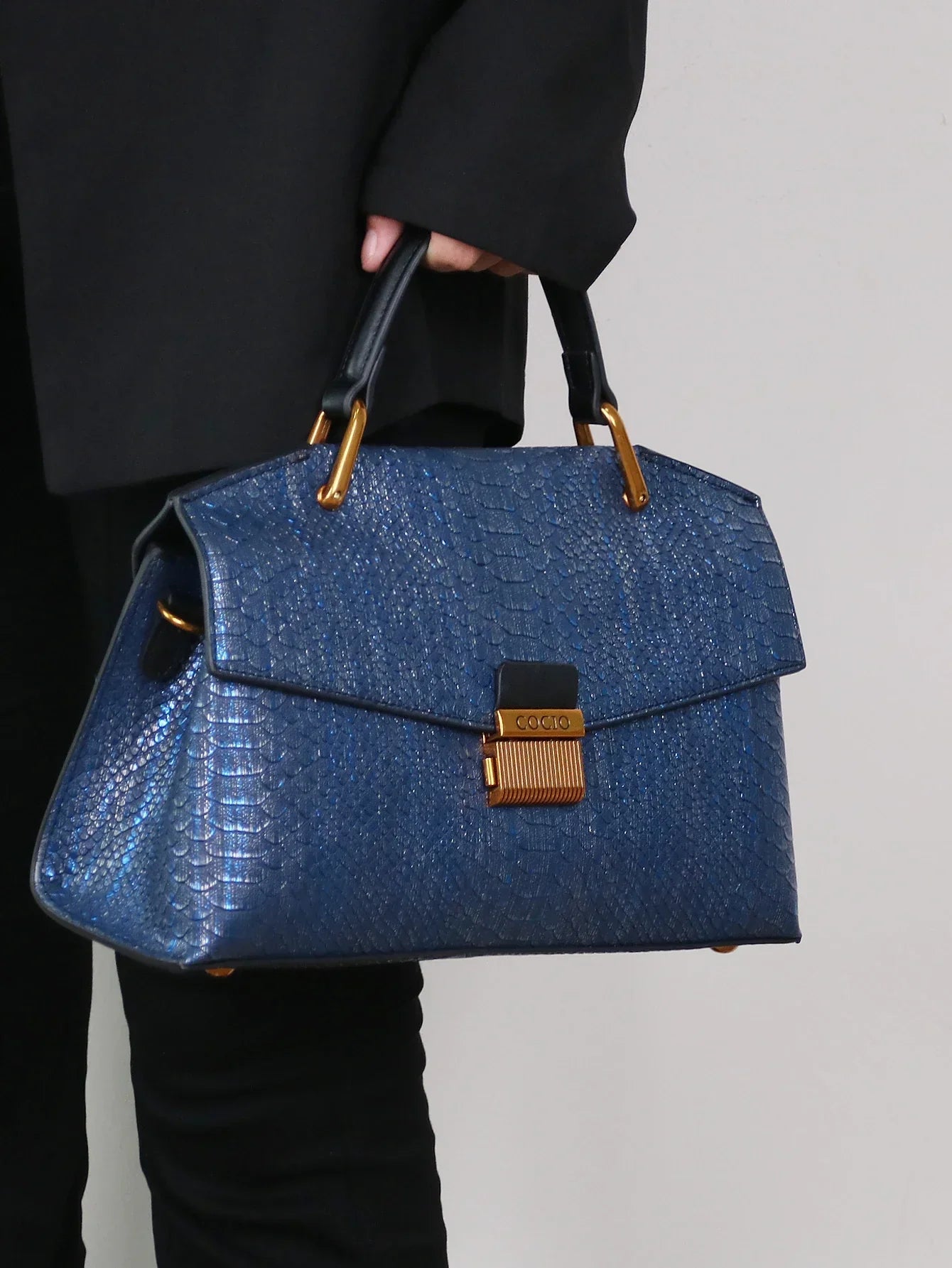 Celeste™ | Borsa Python