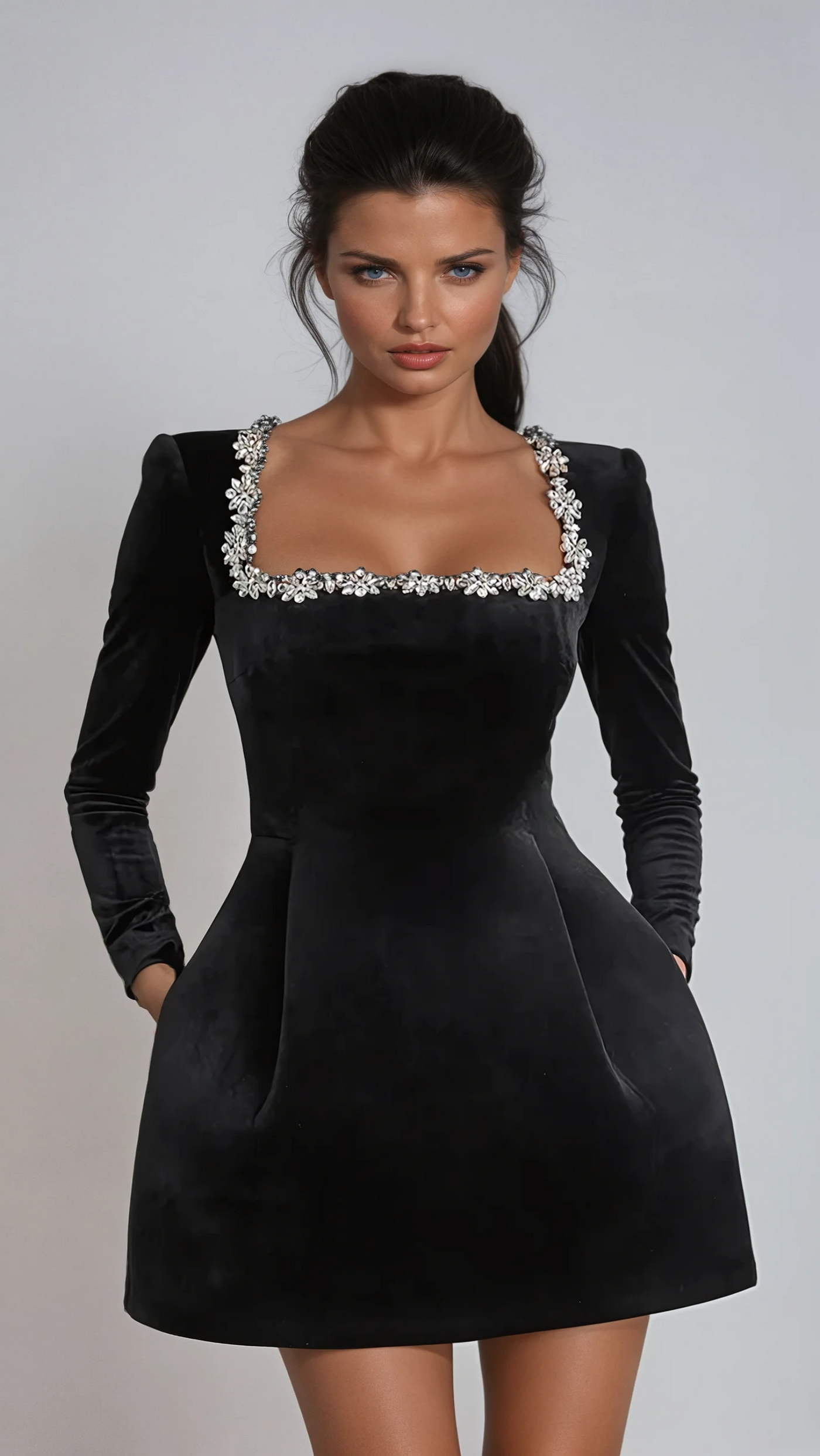 Diletta™ | Abito Mini con Maniche Lunghe