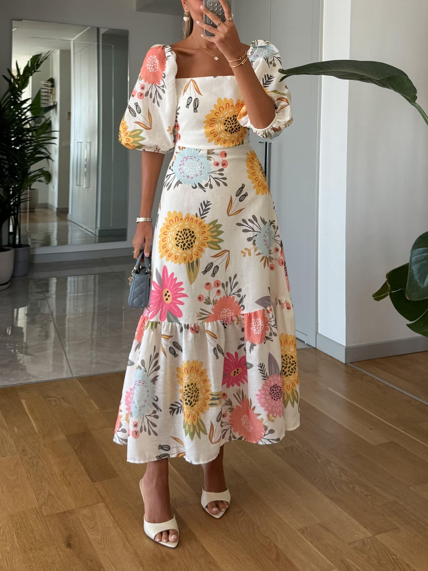 Beatrice™ | Abito Midi Floreale con Collo Quadrato