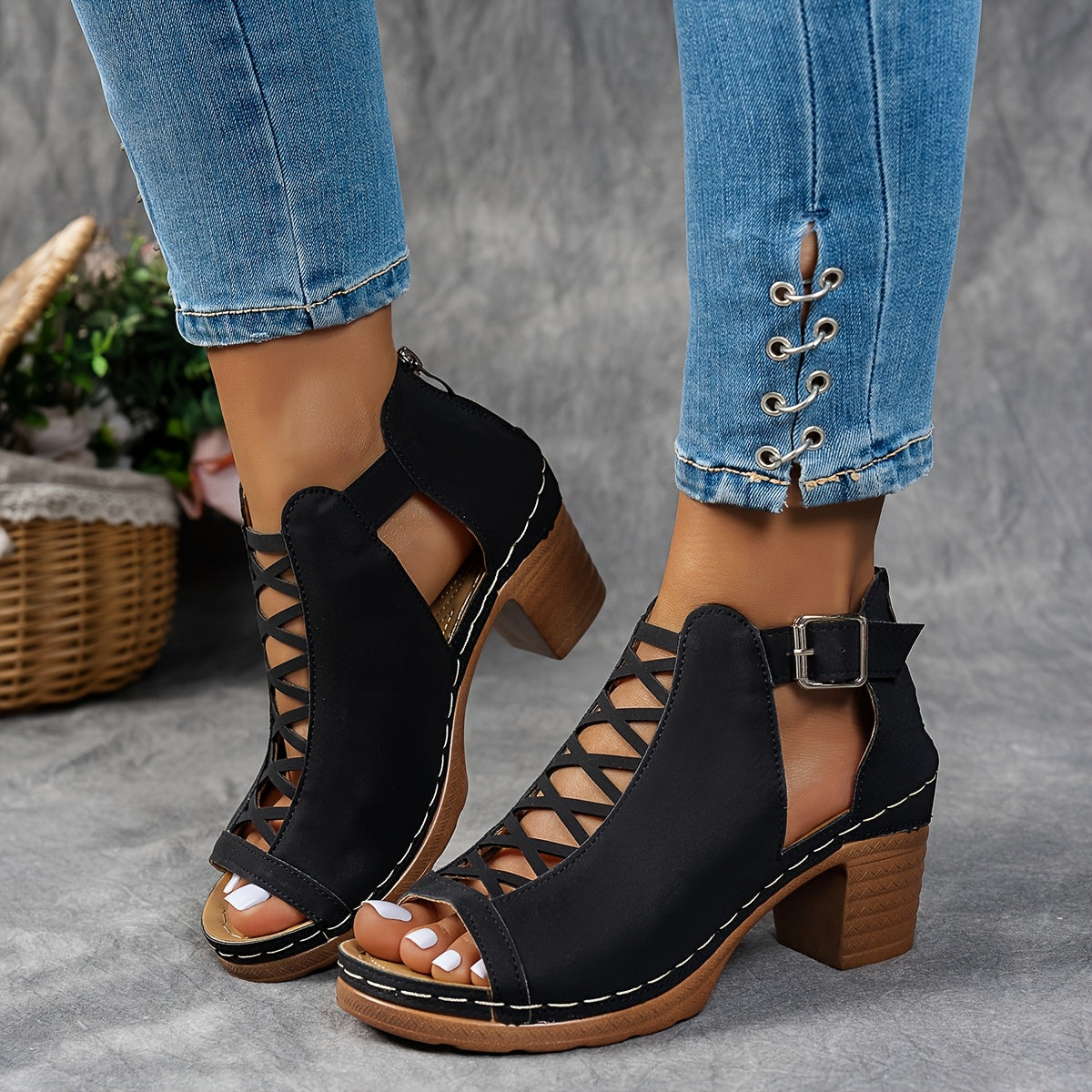 Nessa™ | Sandali con Tacco a Reticolo