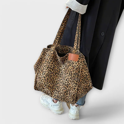 Marta™ | Borsa a Spalla in Tela con Stampa Leopardo