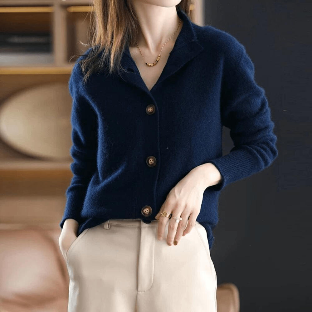 Veronika™ | Cardigan Chic in Maglia